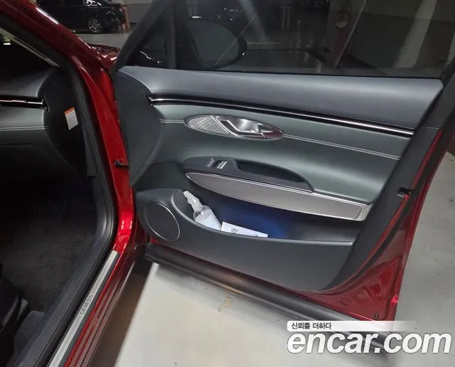 Genesis GV70 Electrified — Фото автомобиля 6