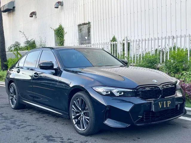 BMW 3 Series — Фото автомобиля 3