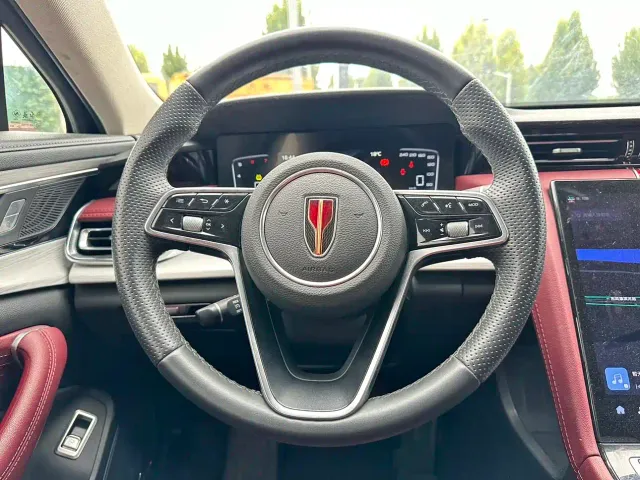 Hongqi H5 — Фото автомобиля 7