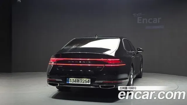 Genesis G90 Бензин 3.5 турбо AWD — Фото автомобиля 4