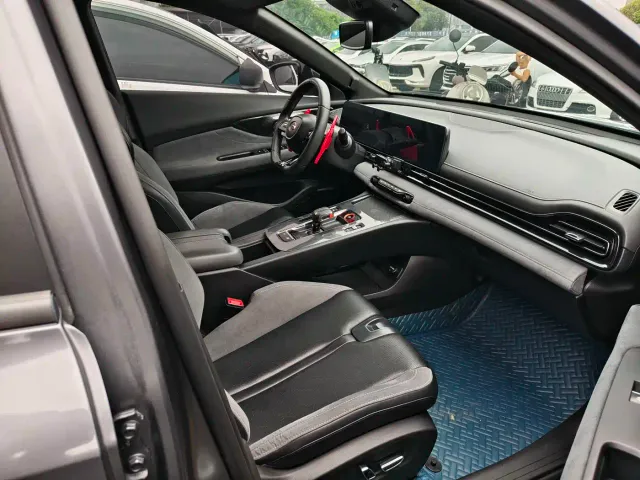GAC Trumpchi Emkoo — Фото автомобиля 9