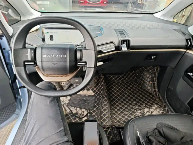 Baojun KiWi EV — Фото автомобиля 9