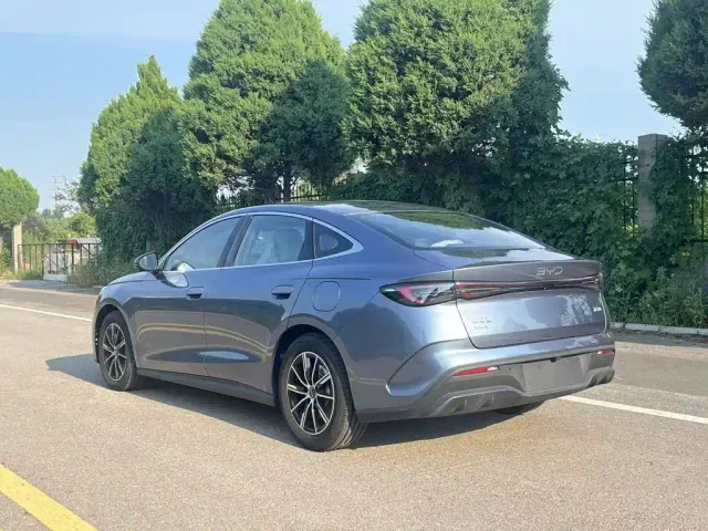 BYD Seal 06 — Фото автомобиля 10