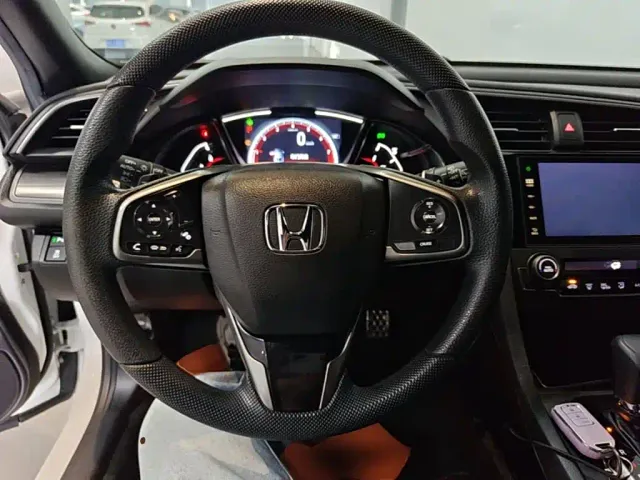 Honda Civic — Фото автомобиля 10