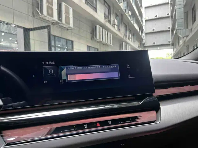BMW 5 Series — Фото автомобиля 18