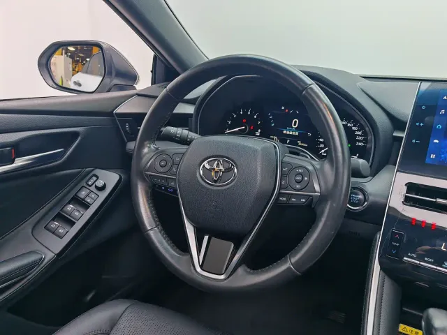 Toyota Avalon — Фото автомобиля 16