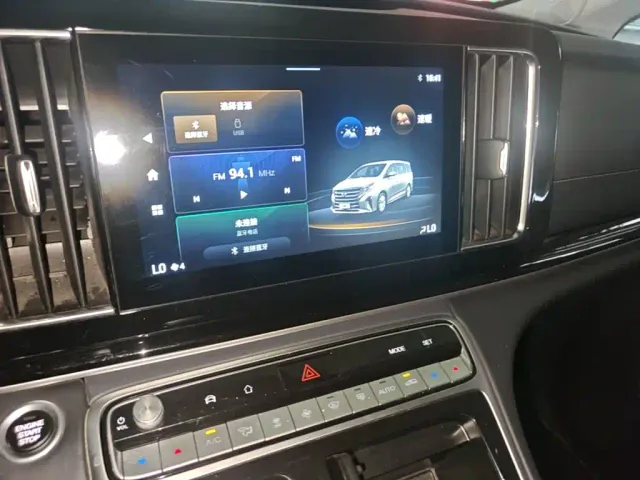 GAC Trumpchi M8 — Фото автомобиля 12