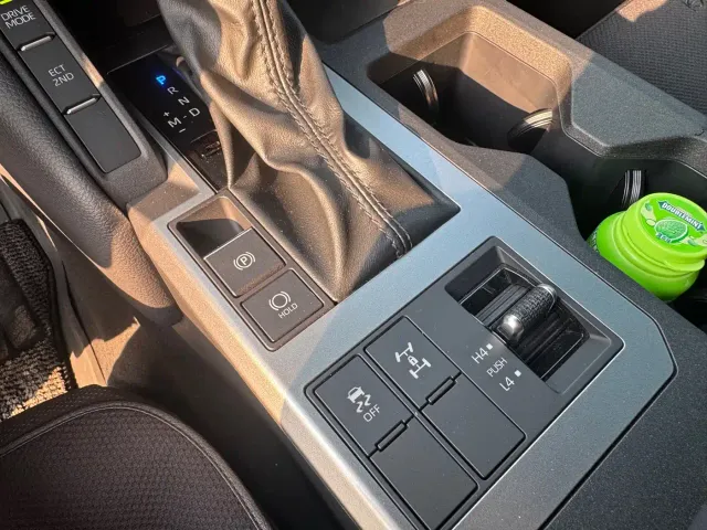 Toyota Prado — Фото автомобиля 7