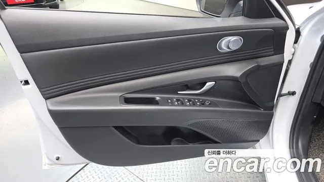 Hyundai Avante — Фото автомобиля 13