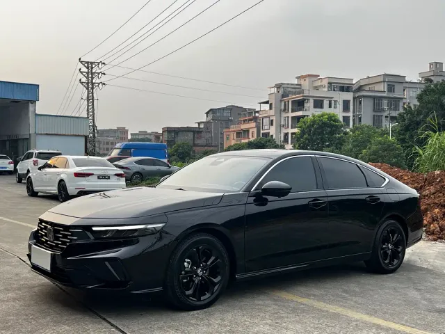 Фотография автомобиля — Honda Accord