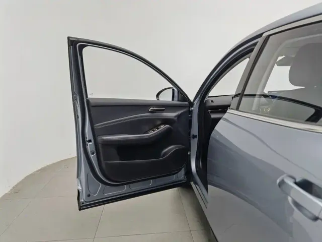Baojun Yunhai — Фото автомобиля 8