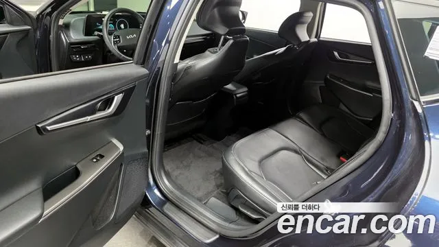Kia EV6 Long Range — Фото автомобиля 11