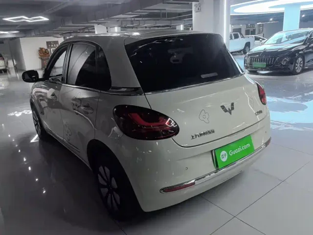 Wuling Bingo — Фото автомобиля 4