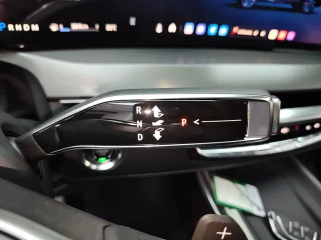 Cadillac XT5 — Фото автомобиля 13