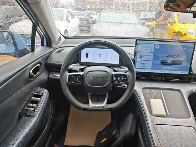 GAC Aion S MAX — Фото автомобиля 10