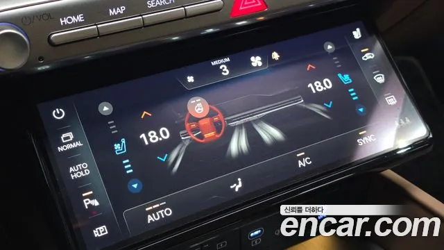 Hyundai Grandeur Grandeur (GN7) 2.5 Бензин 2WD — Фото автомобиля 30