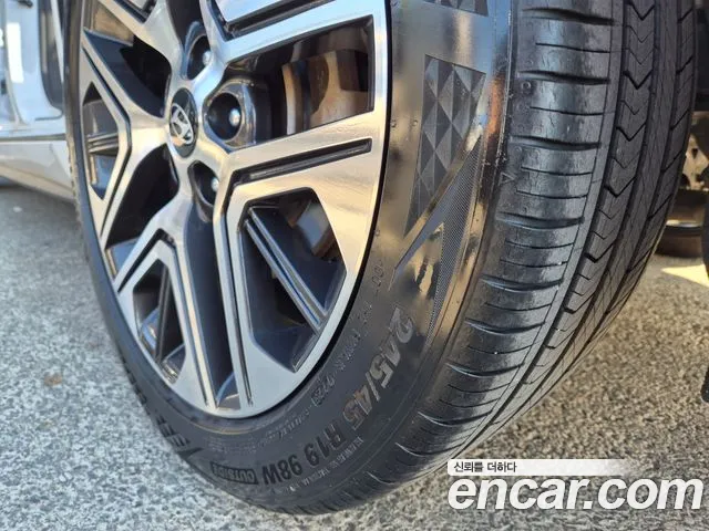 Hyundai Grandeur GN7 — Фото автомобиля 20
