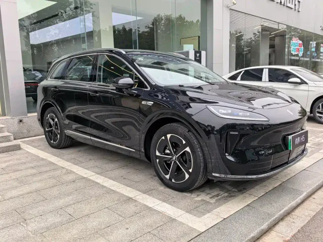 Shangjie SUV — Фото автомобиля 3