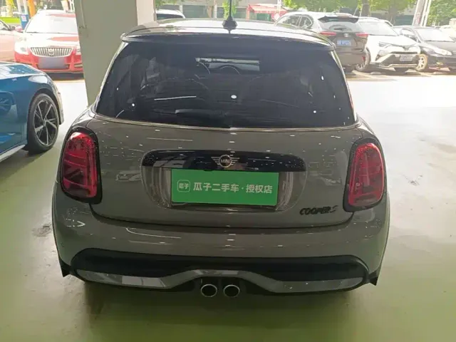 MINI Hatch — Фото автомобиля 5