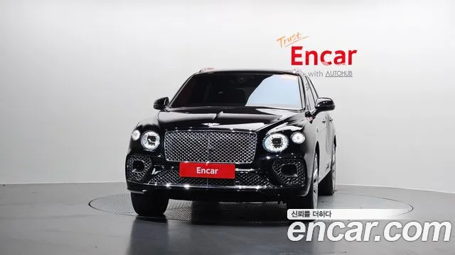 Bentley Bentayga Bentayga 4.0 V8 Azure — Фото автомобиля 3