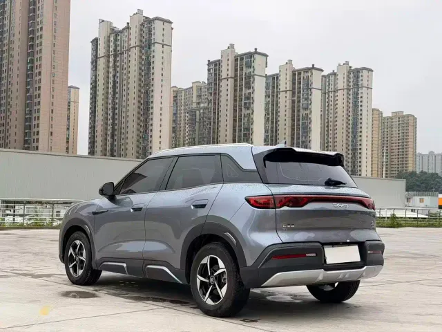 BYD Yuan UP — Фото автомобиля 3