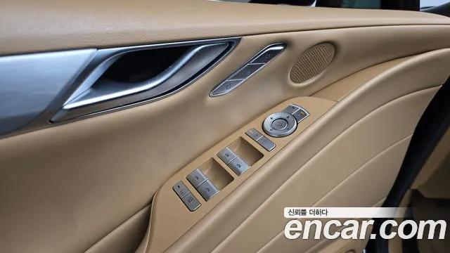 Genesis G80 Бензин 2.5 турбо 2WD — Фото автомобиля 24