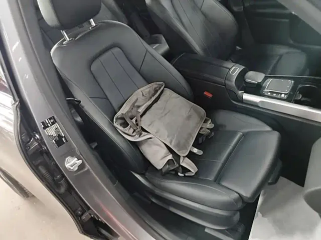 Mercedes-Benz EQB — Фото автомобиля 24