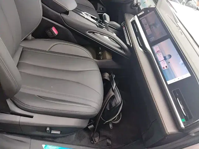 Geely Xingyue L — Фото автомобиля 23