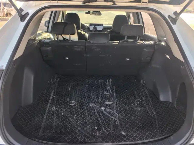 Toyota RAV4 — Фото автомобиля 4