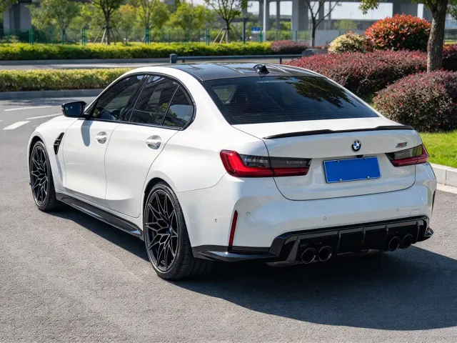 BMW M3 — Фото автомобиля 4