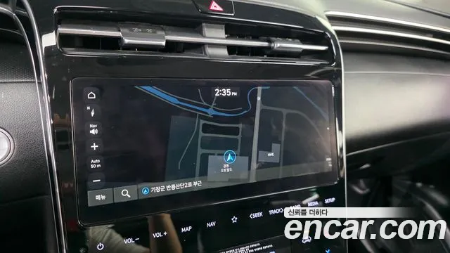 Hyundai Tucson Tucson (NX4) Бензин 1.6 турбо 2WD — Фото автомобиля 13