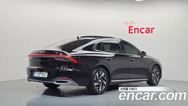 Hyundai Grandeur (New) Hybrid — Фото автомобиля 2