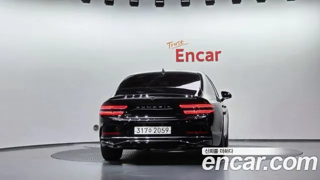 Genesis G80 RG3 — Фото автомобиля 4