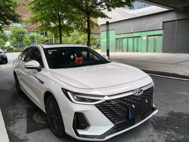 Chery Arrizo 8 — Фото автомобиля 3