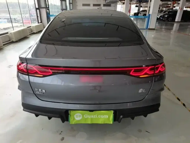 BYD Qin L — Фото автомобиля 5