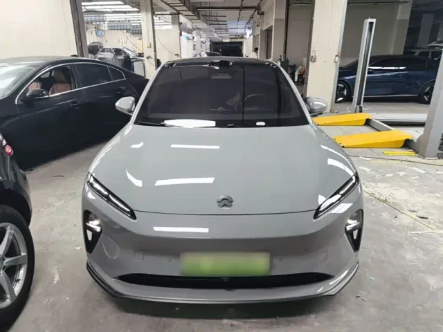 Nio ET5 — Фото автомобиля 2