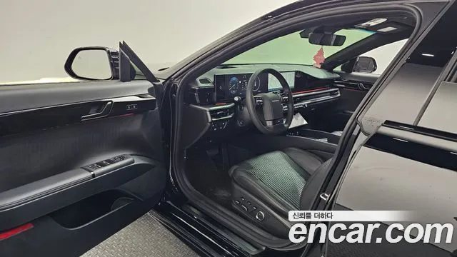 Hyundai Grandeur Grandeur (GN7) 2.5 Бензин 2WD — Фото автомобиля 9
