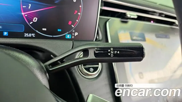 Mercedes-Benz E-Class — Фото автомобиля 9