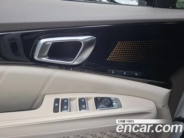Kia Carnival 4th Gen — Фото автомобиля 4