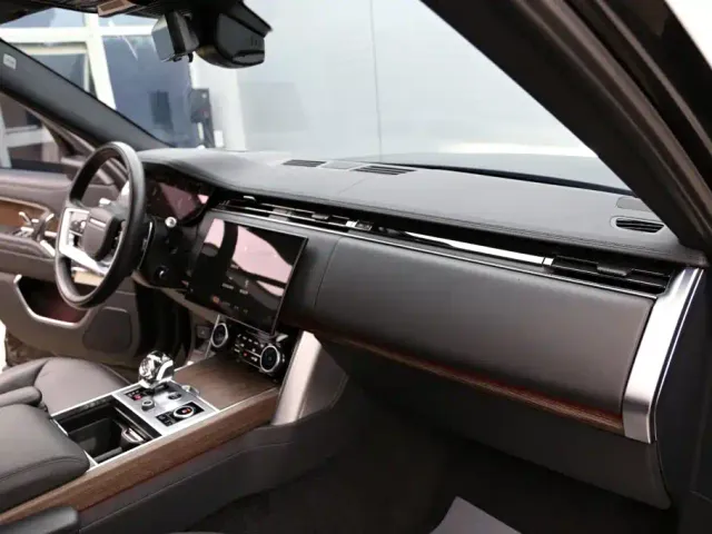 Land Rover Range Rover — Фото автомобиля 22