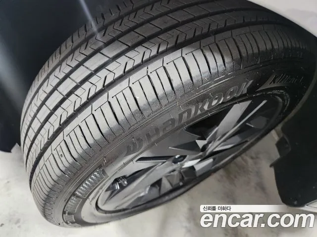Hyundai AVANTE Modern — Фото автомобиля 18