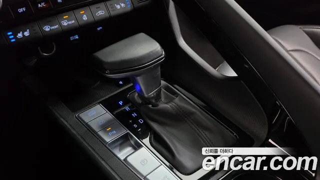 Hyundai Avante CN7 — Фото автомобиля 9