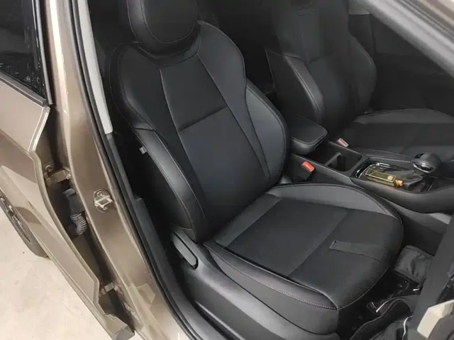 Skoda Karoq — Фото автомобиля 24