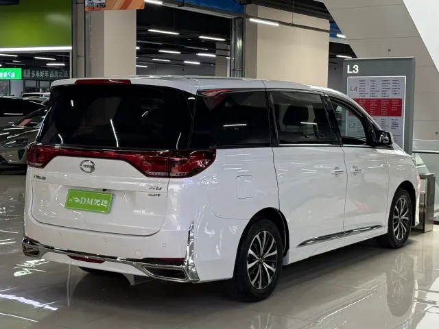 GAC Trumpchi M8 — Фото автомобиля 9