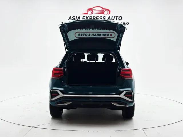 Audi Q2L — Фото автомобиля 8