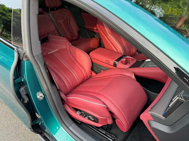 Denza Z9GT — Фото автомобиля 18