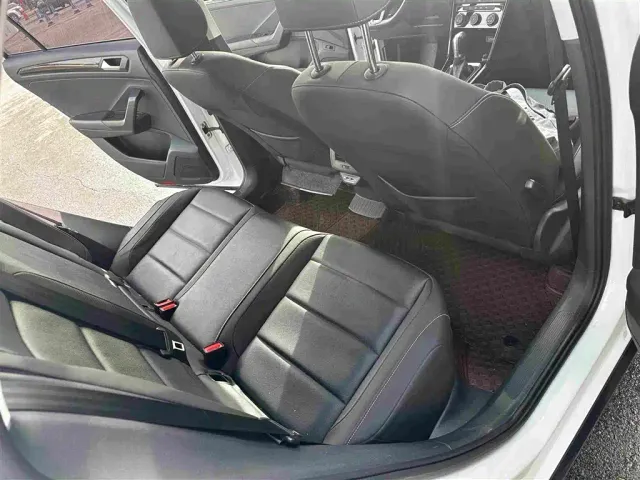 Volkswagen Volkswagen T-ROC 2021 Facelift 280TSI DSG 2WD Comfort Smart Connect Edition — Фото автомобиля 12