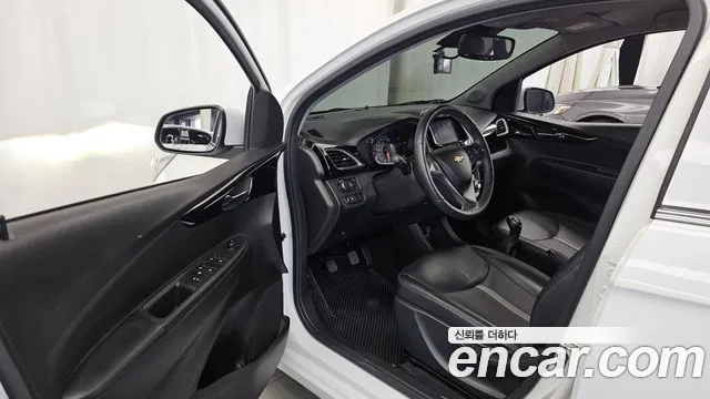 Chevrolet Spark — Фото автомобиля 10
