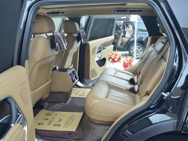 Land Rover Range Rover — Фото автомобиля 4