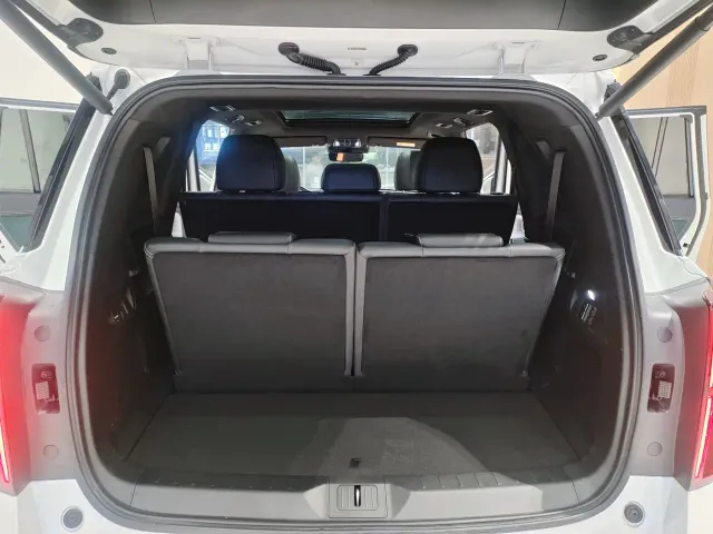 GAC Trumpchi GS8 — Фото автомобиля 14